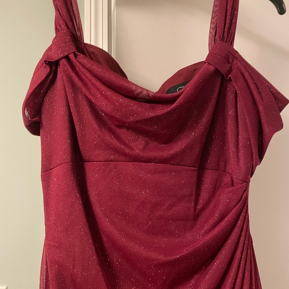 Glitter Mesh Square Neck Cold Shoulder Cap Sleeve Side Slit Ruched Gown